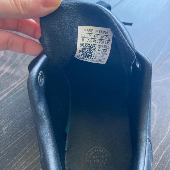 Adidas Stan Smith Shoes Black - Picture 2 of 4